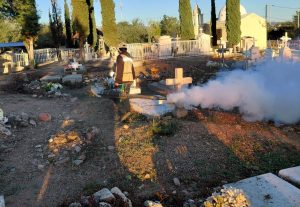 ACCIONES DE PREVENCIÓN CONTRA EL DENGUE EN EL PANTEÓN MUNICIPAL DE CUCURPE